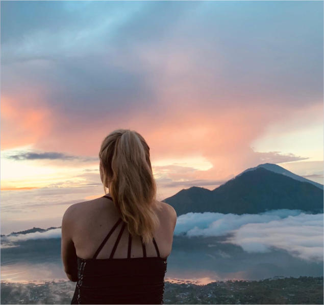 Sonnenaufgang über Bali